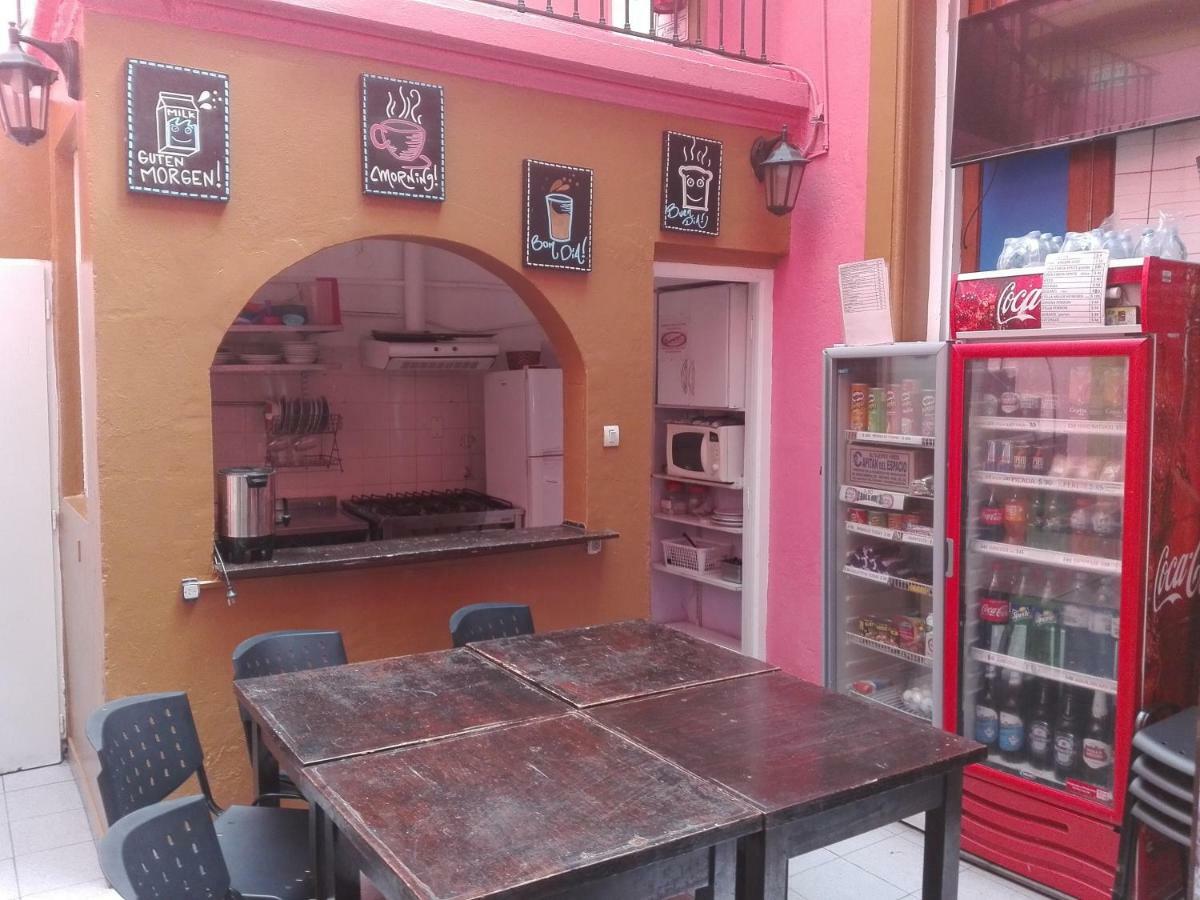 Charcas Hostel Ciudad Autónoma de Ciudad Autónoma de Buenos Aires Exterior foto